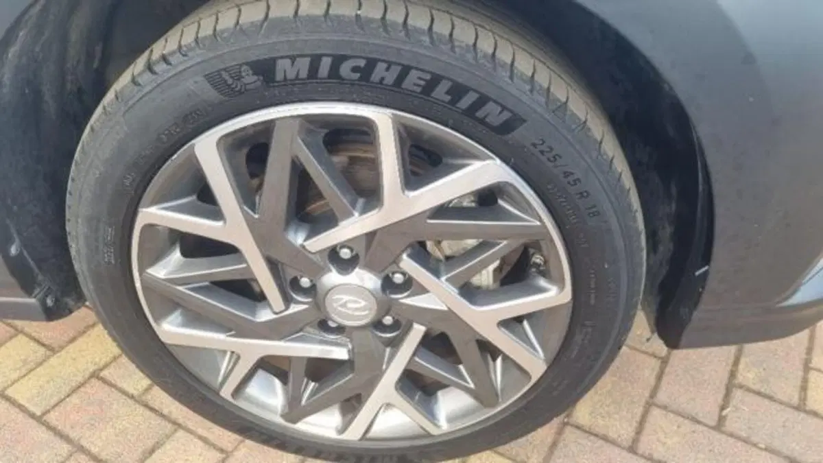 Hyundai Kona usata a Savona (16)