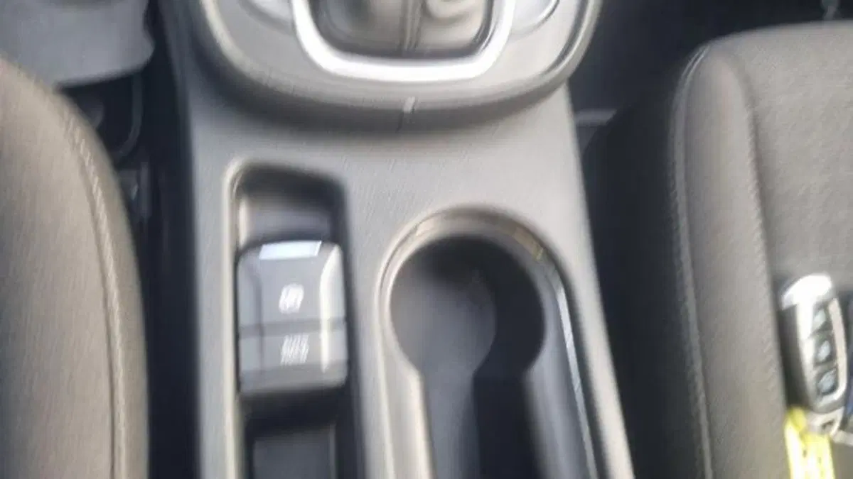 Hyundai Kona usata a Savona (9)