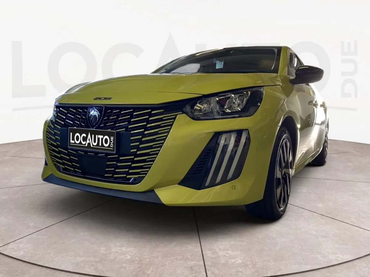 Peugeot 208 nuova a Torino