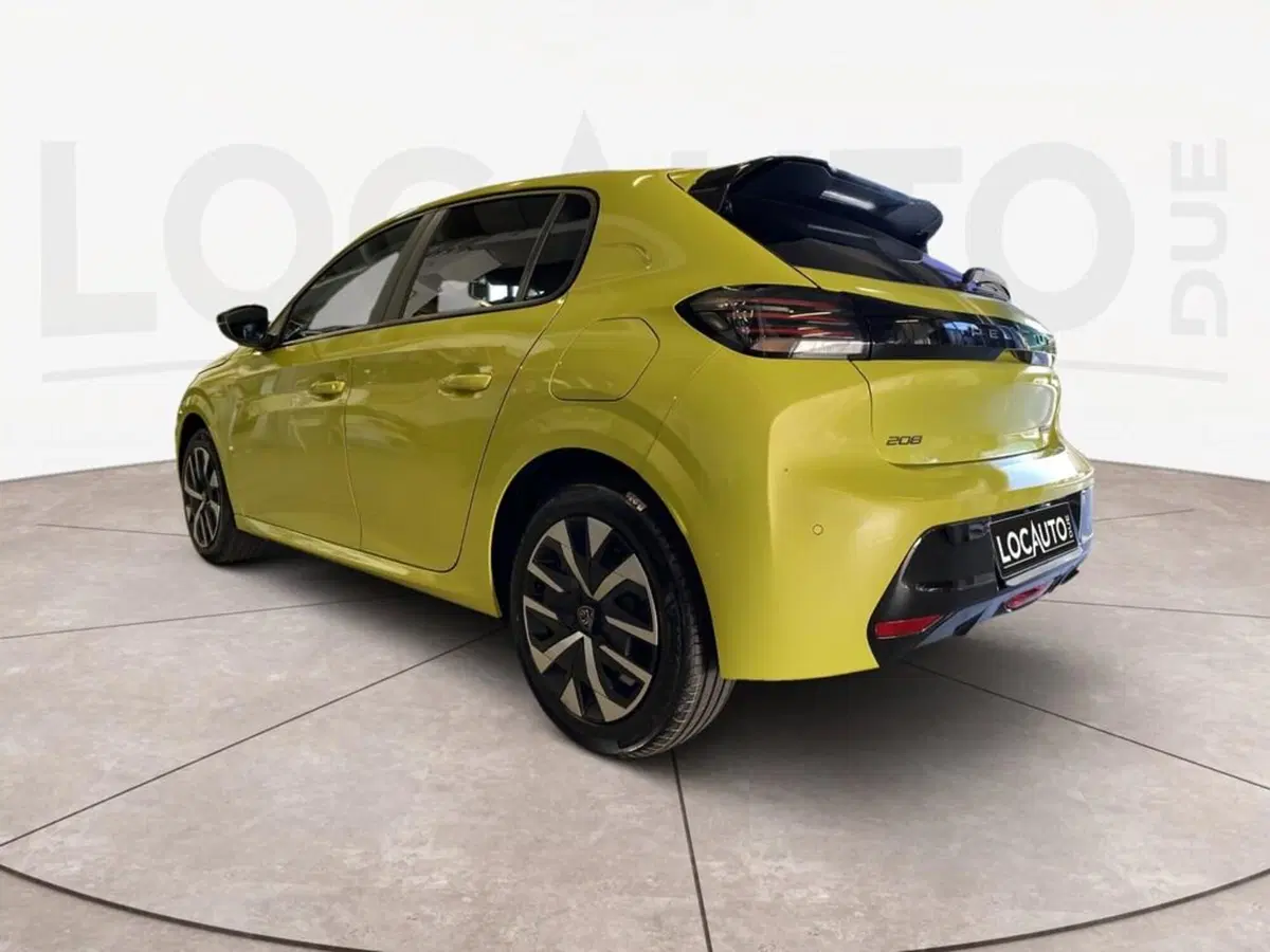 Peugeot 208 nuova a Torino (5)