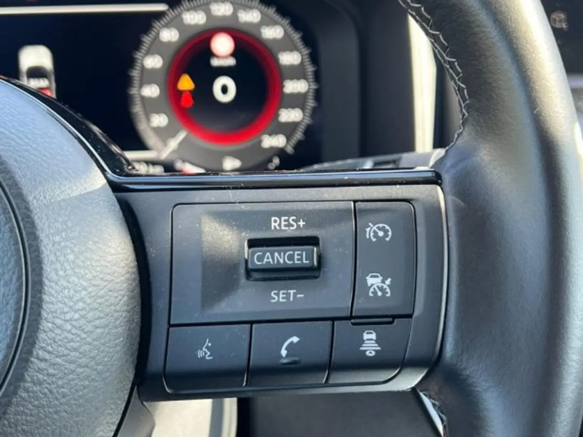Nissan Qashqai usata a Taranto (17)