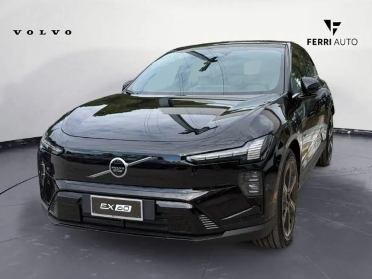 Volvo EX60 nuova a Udine (2)