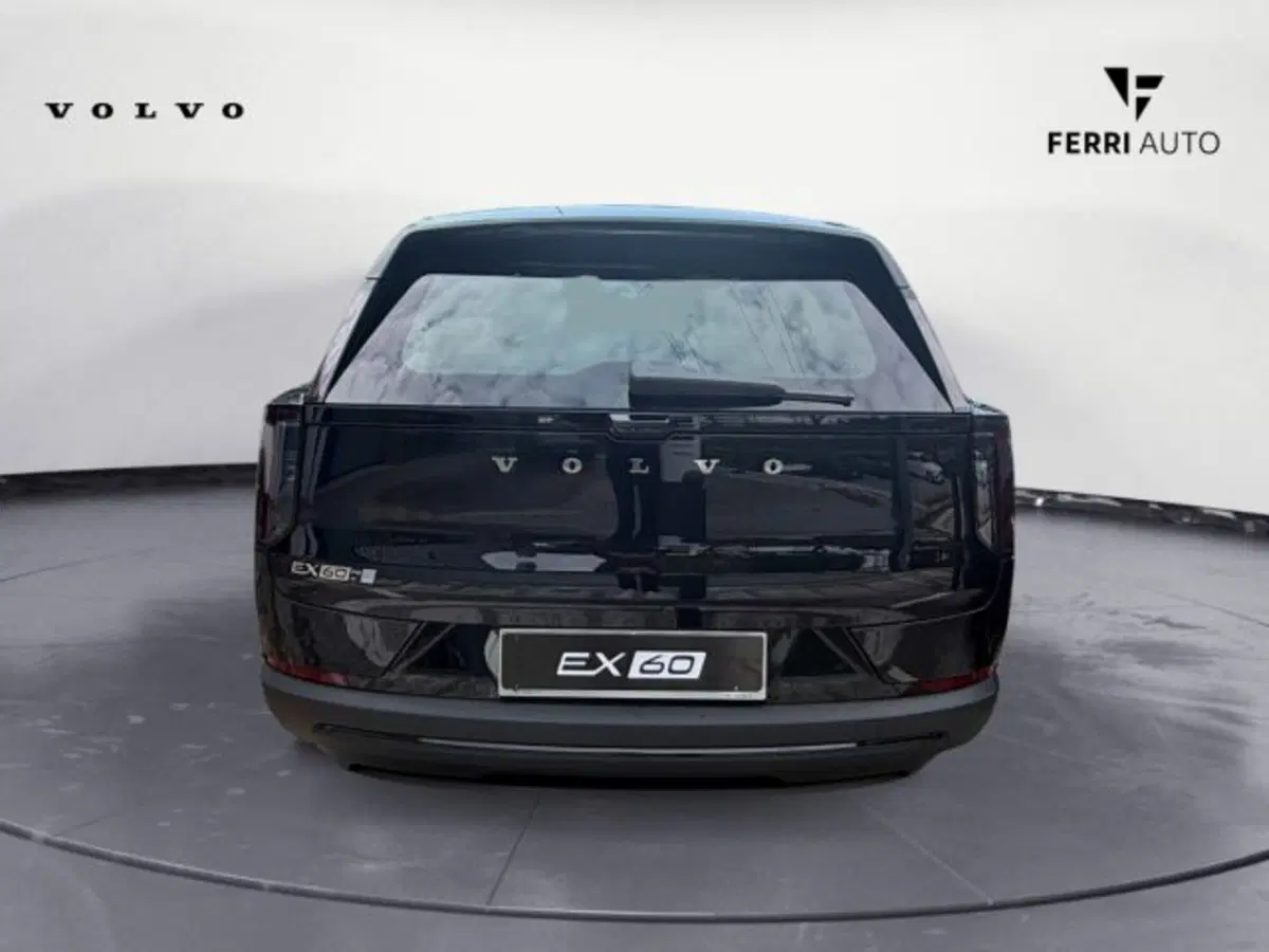 Volvo EX60 nuova a Udine (6)