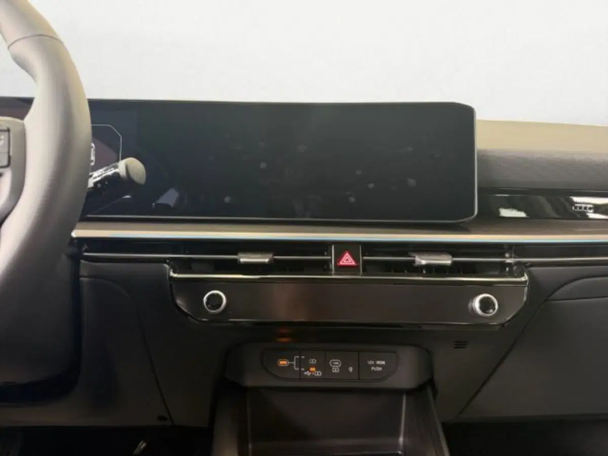 Kia Niro nuova a Udine (12)