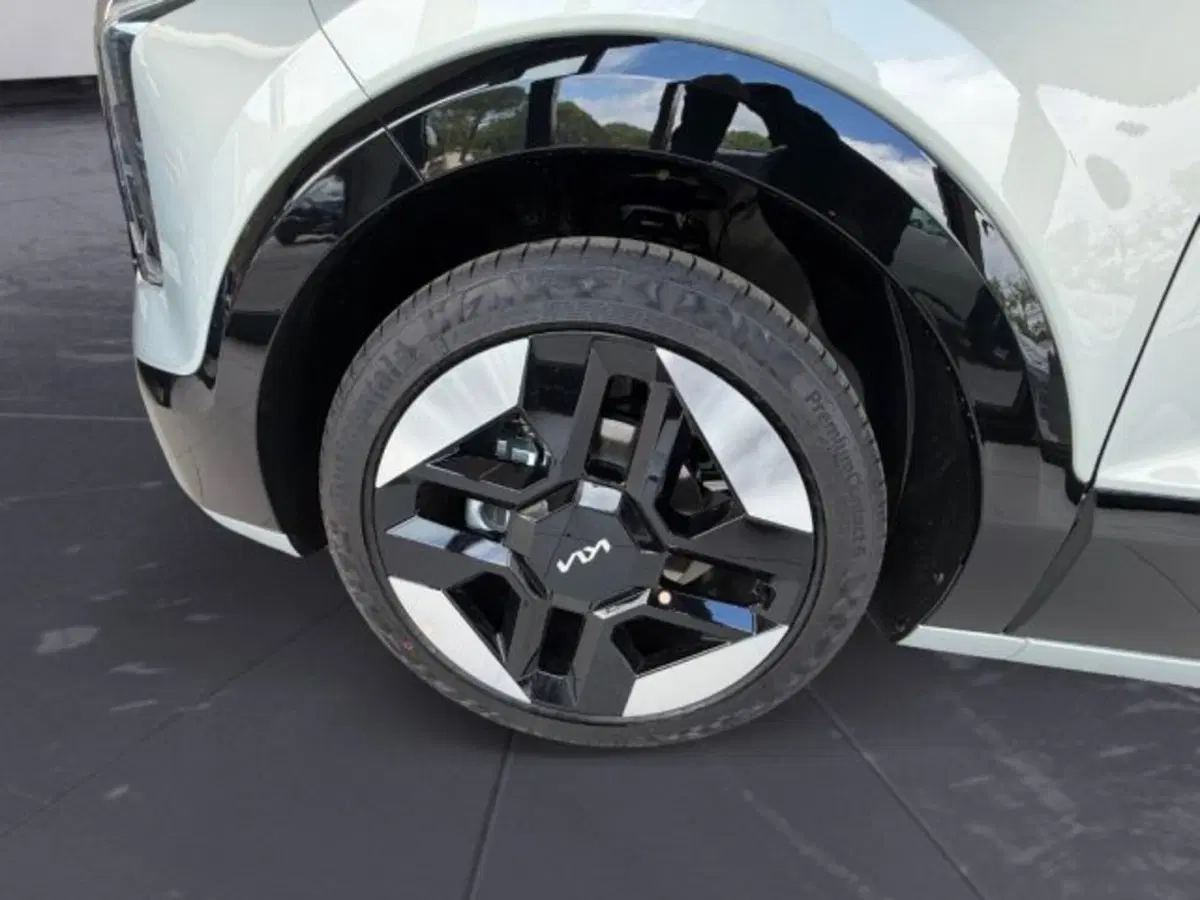 Kia Niro nuova a Udine (13)
