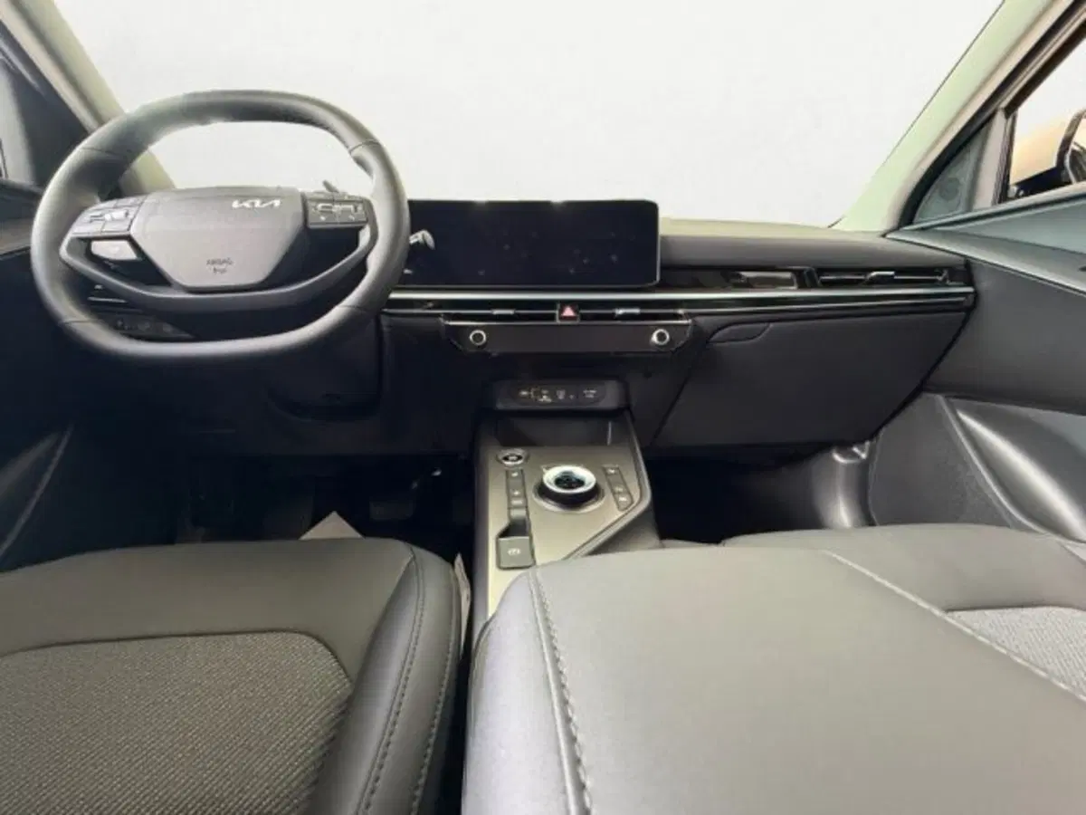 Kia Niro nuova a Udine (9)