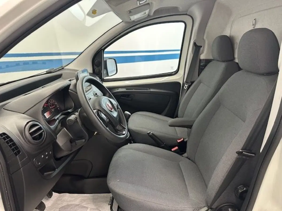 Fiat Fiorino usata a Prato (9)