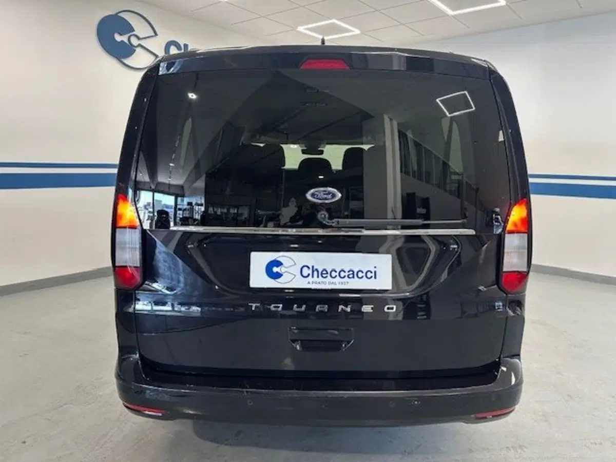 Ford Tourneo Connect usata a Prato (6)