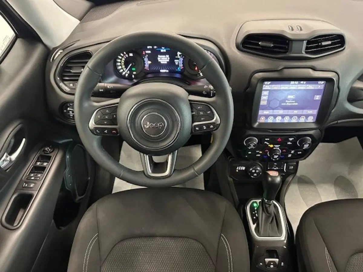 Jeep Renegade usata a Prato (13)
