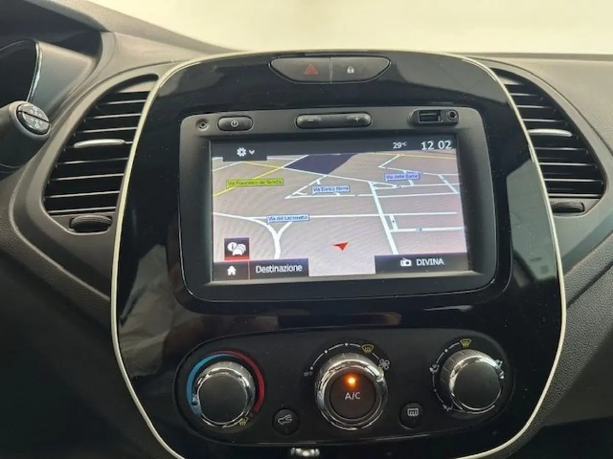 Renault Captur usata a Prato (11)