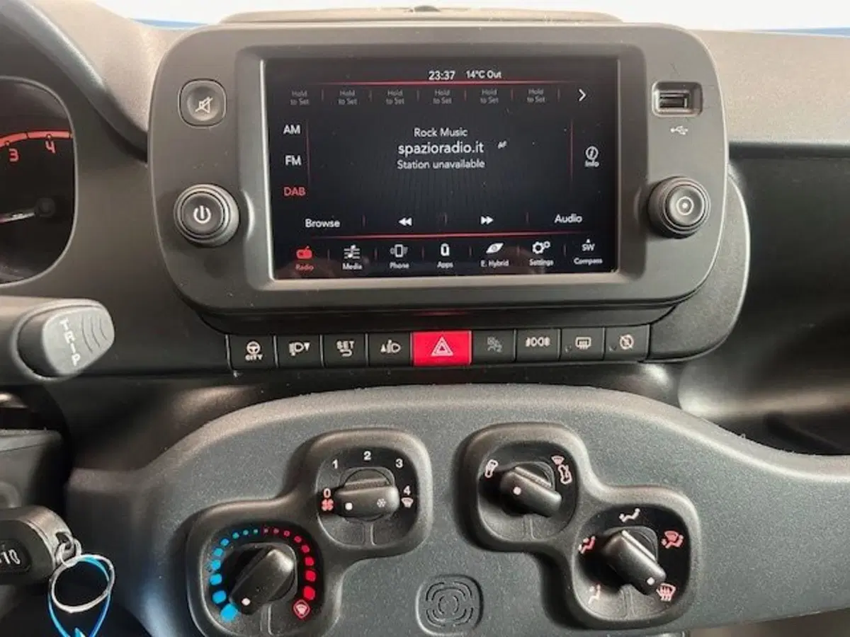 Fiat Panda Cross usata a Prato (9)