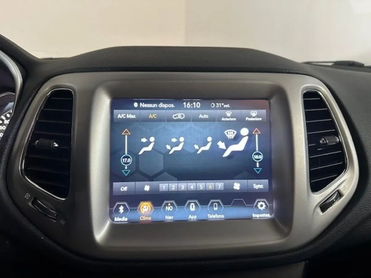 Jeep Compass usata a Prato (14)
