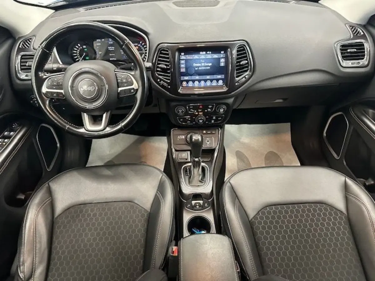 Jeep Compass usata a Prato (12)