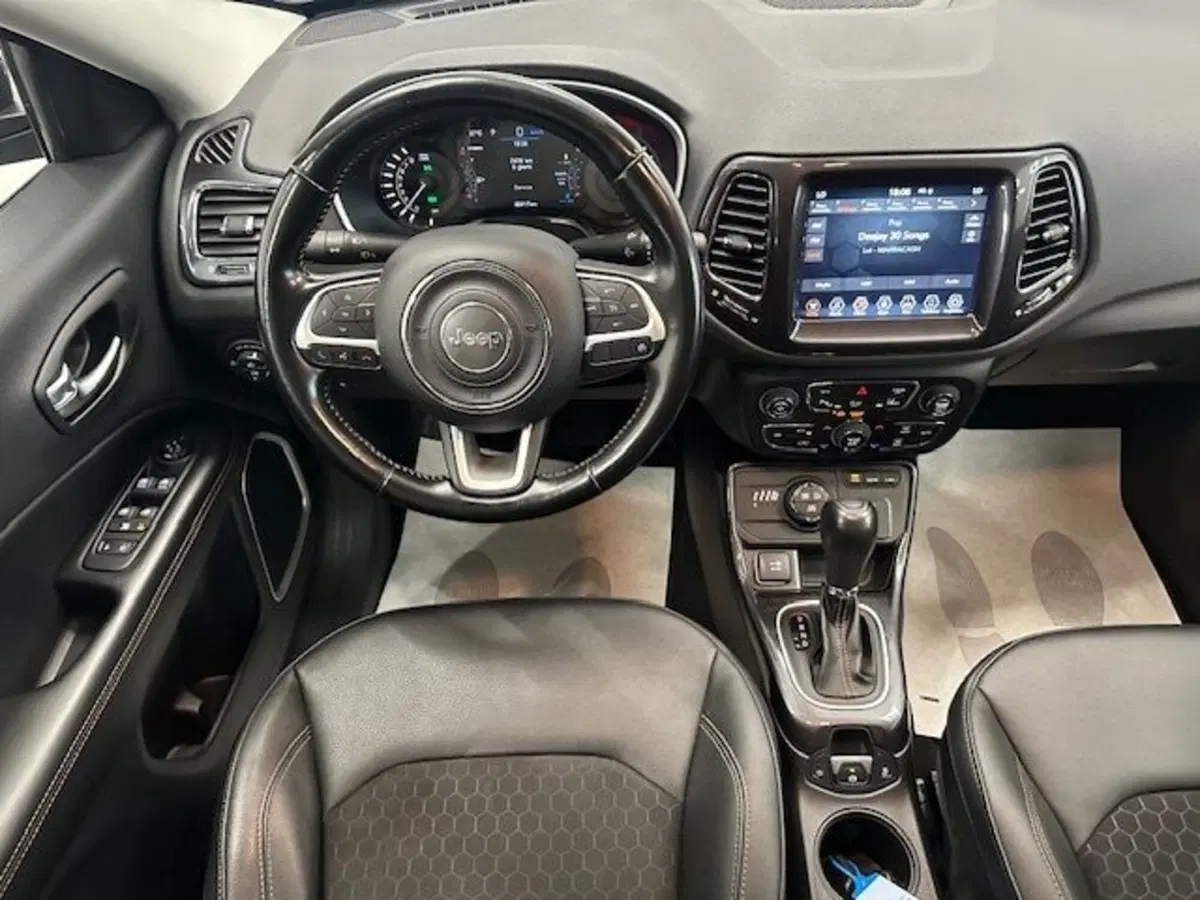 Jeep Compass usata a Prato (13)