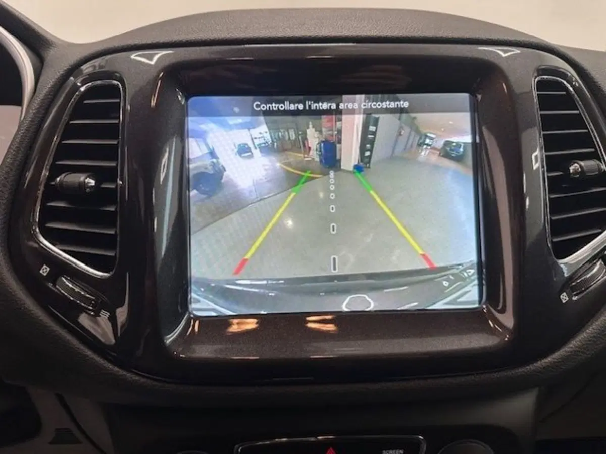 Jeep Compass usata a Prato (17)
