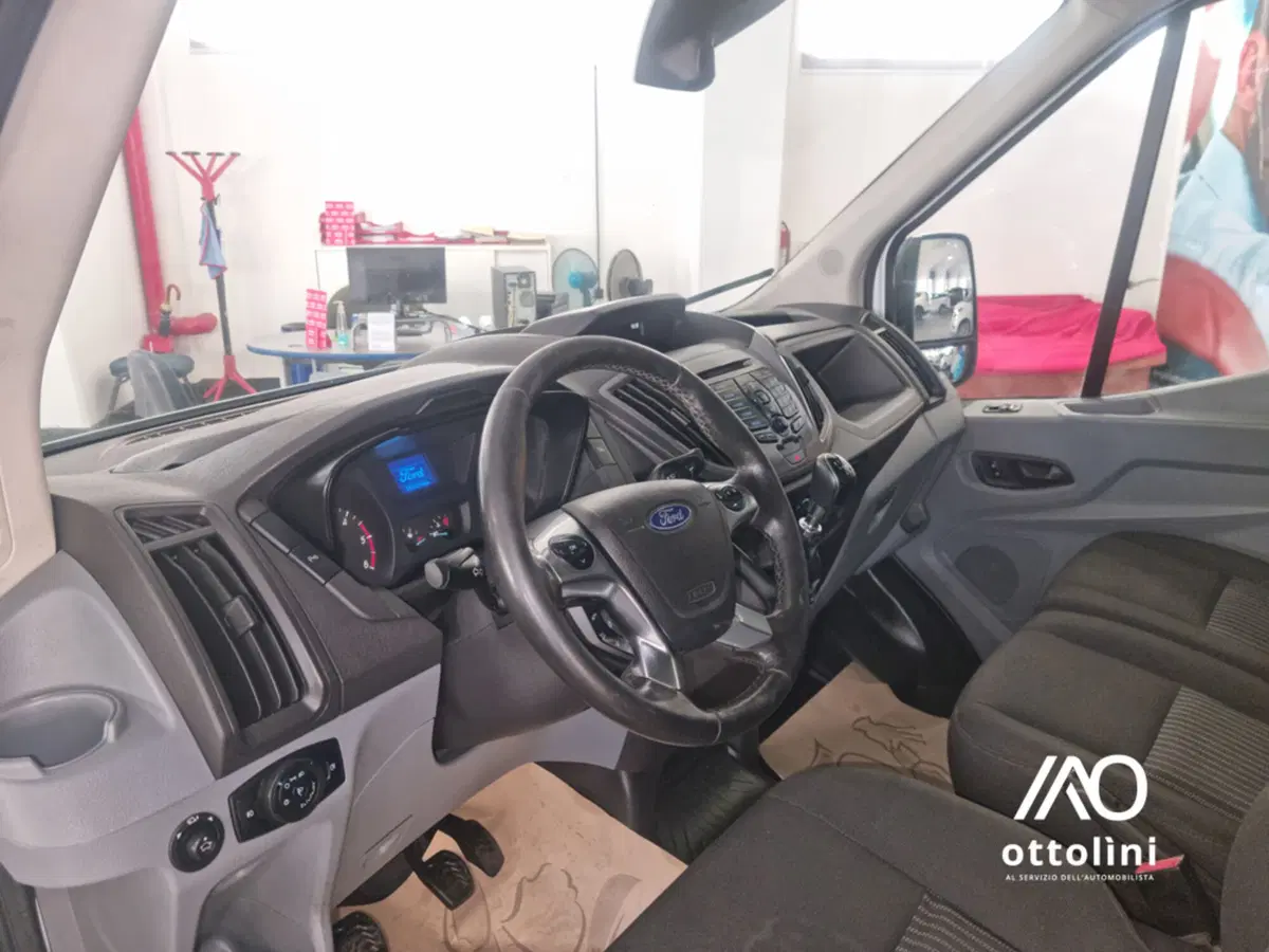Ford Transit usata a Cagliari (8)