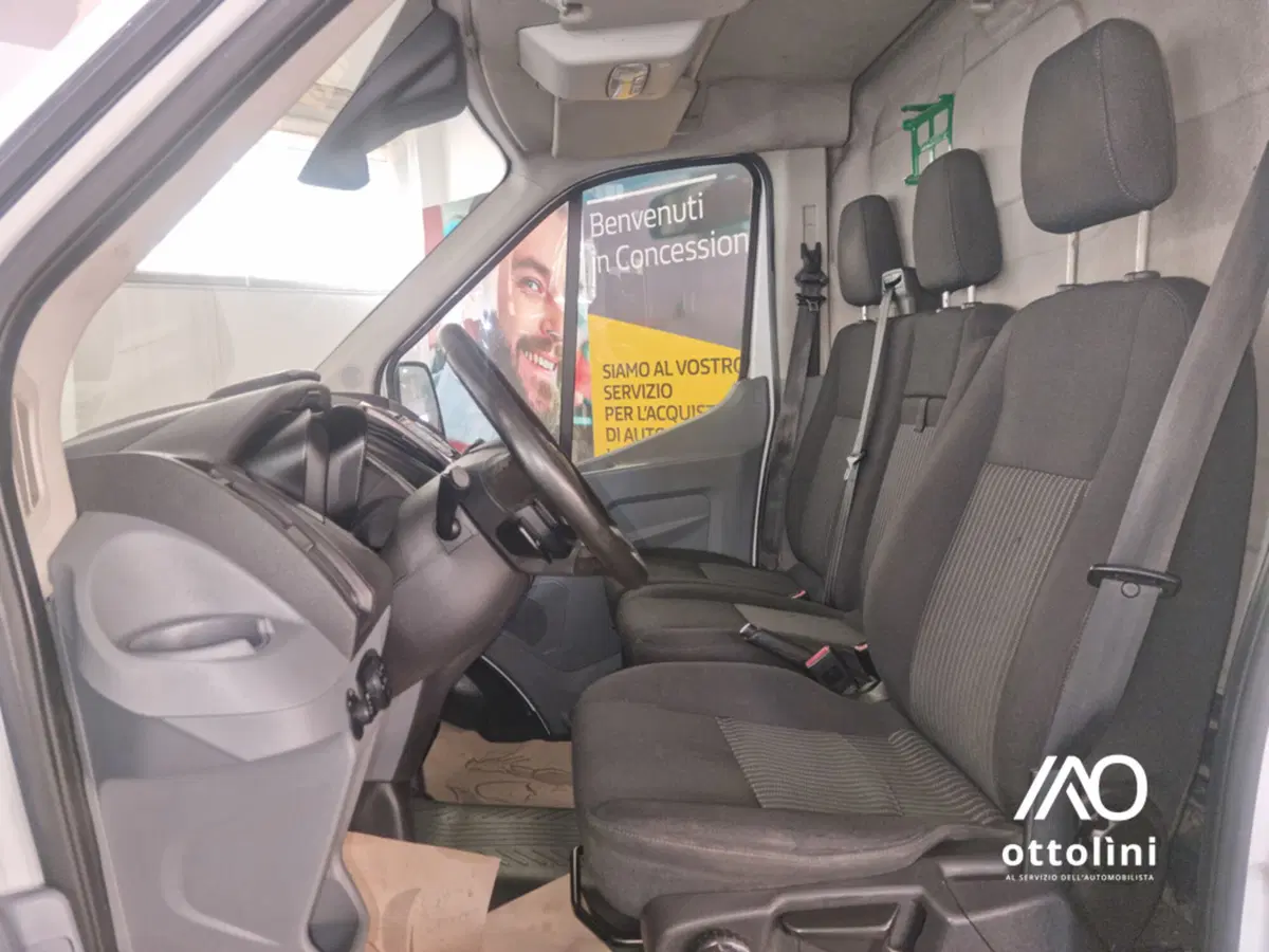 Ford Transit usata a Cagliari (9)