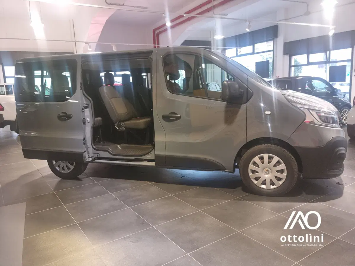 Renault Trafic Furgone usata a Cagliari (11)