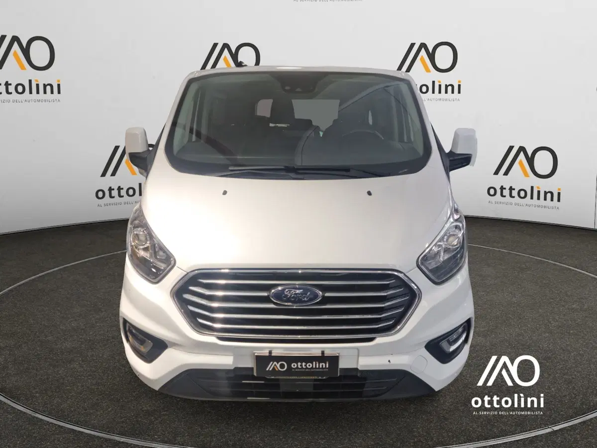 Ford Tourneo Custom usata a Cagliari (2)