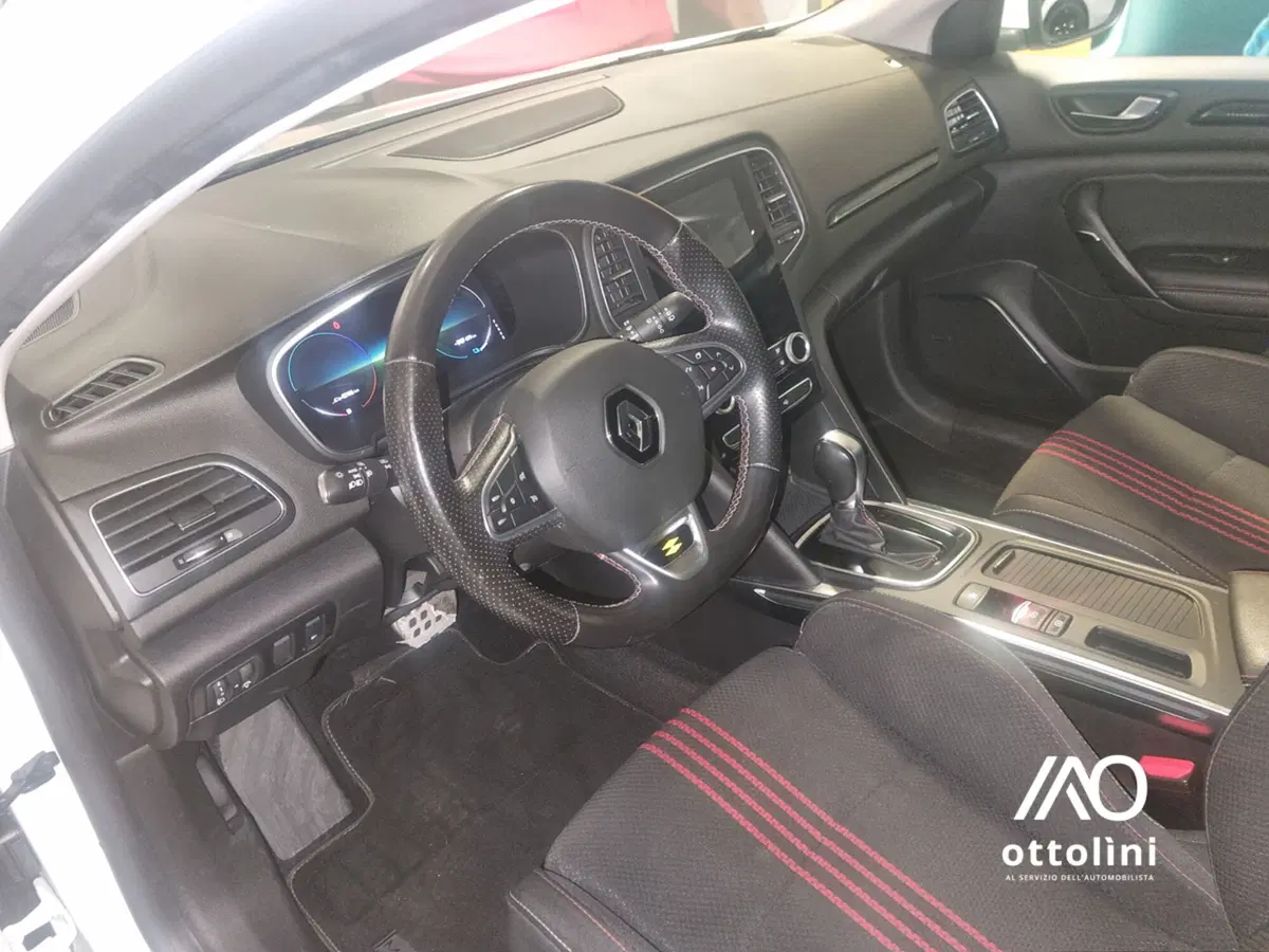 Renault Mégane Sporter usata a Cagliari (6)