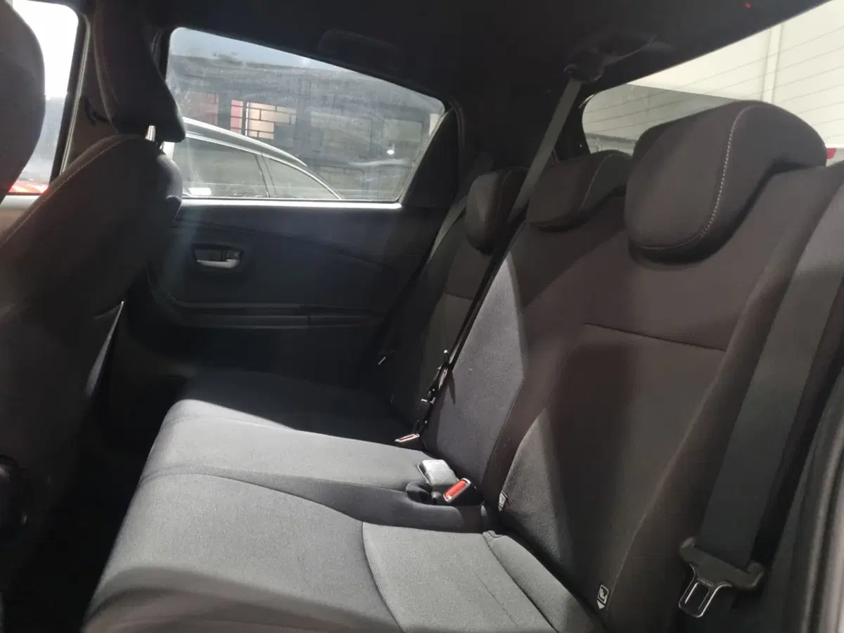 Toyota Yaris usata a Cagliari (10)