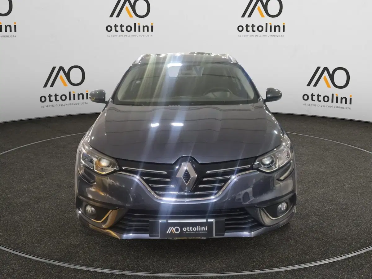 Renault Mégane Sporter usata a Cagliari (2)