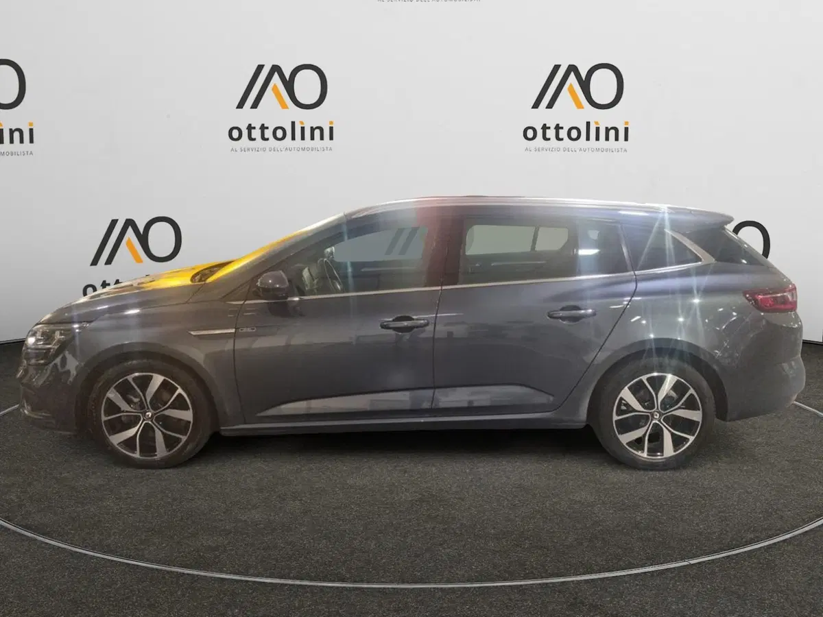 Renault Mégane Sporter usata a Cagliari (3)