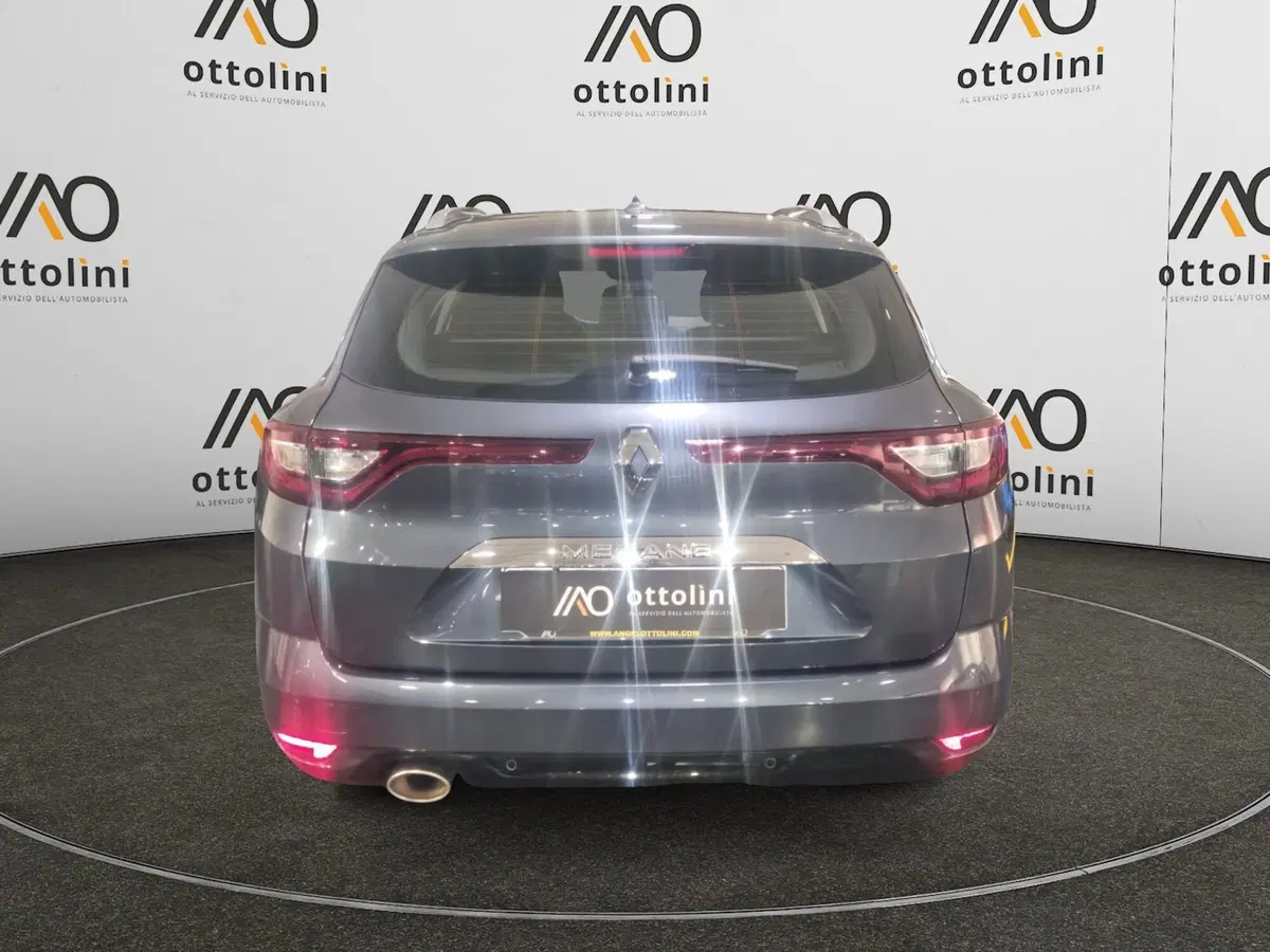 Renault Mégane Sporter usata a Cagliari (5)