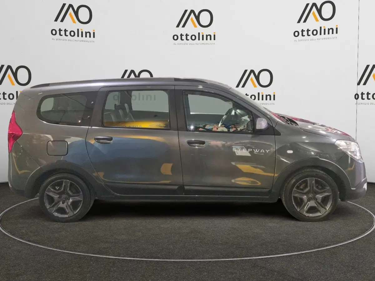 Dacia Lodgy usata a Cagliari (3)