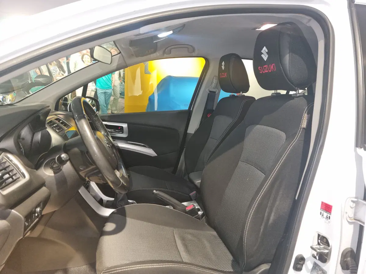 Suzuki S-Cross usata a Cagliari (8)