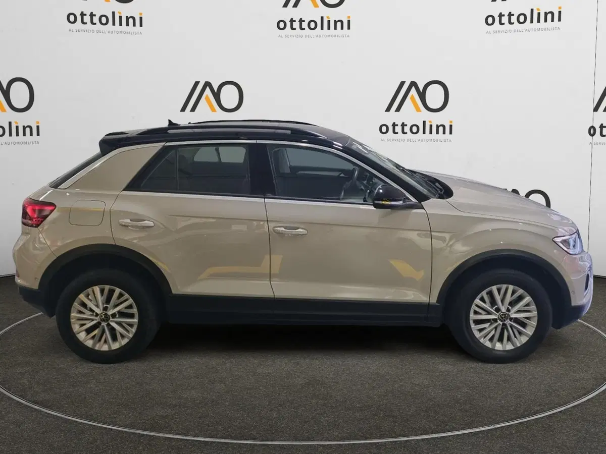 Volkswagen T-Roc usata a Cagliari (3)