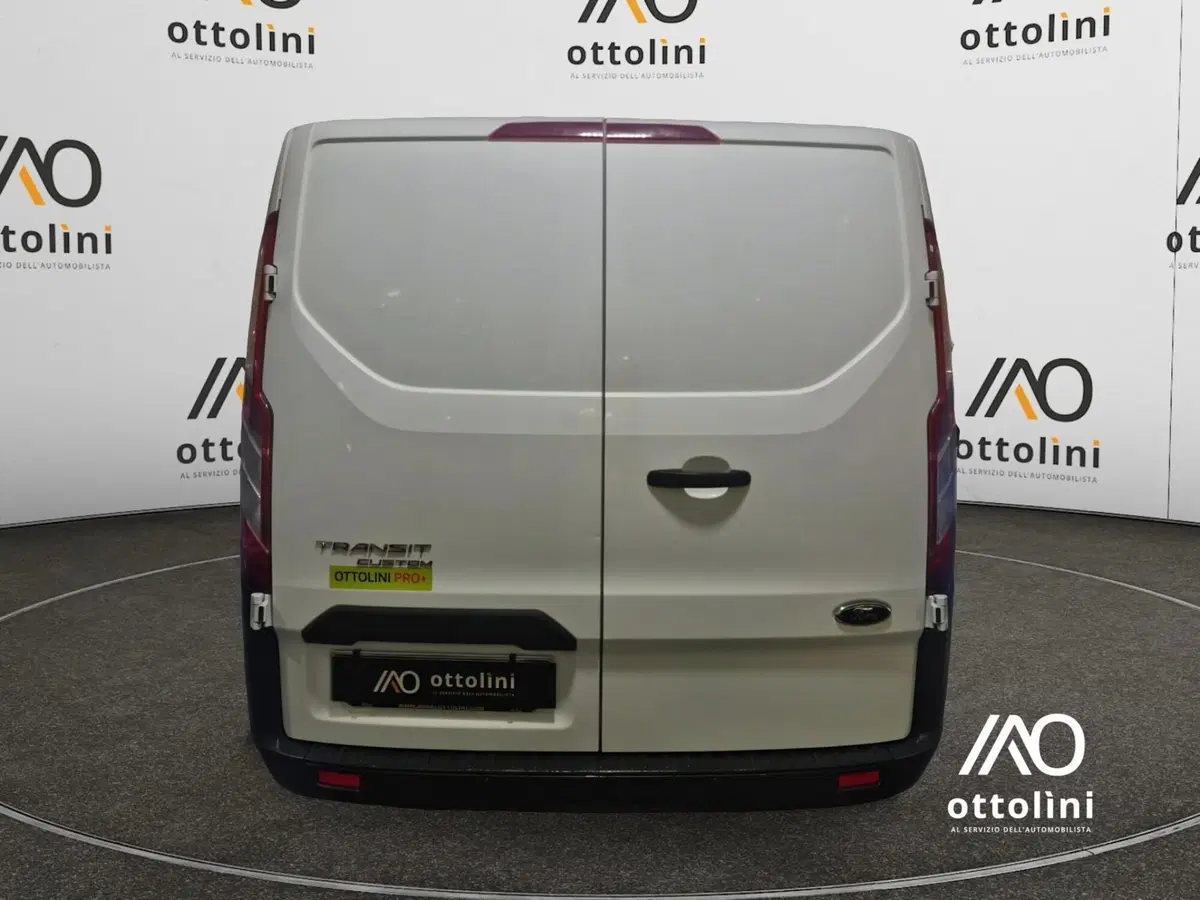 Ford Transit Custom Furgone usata a Cagliari (6)