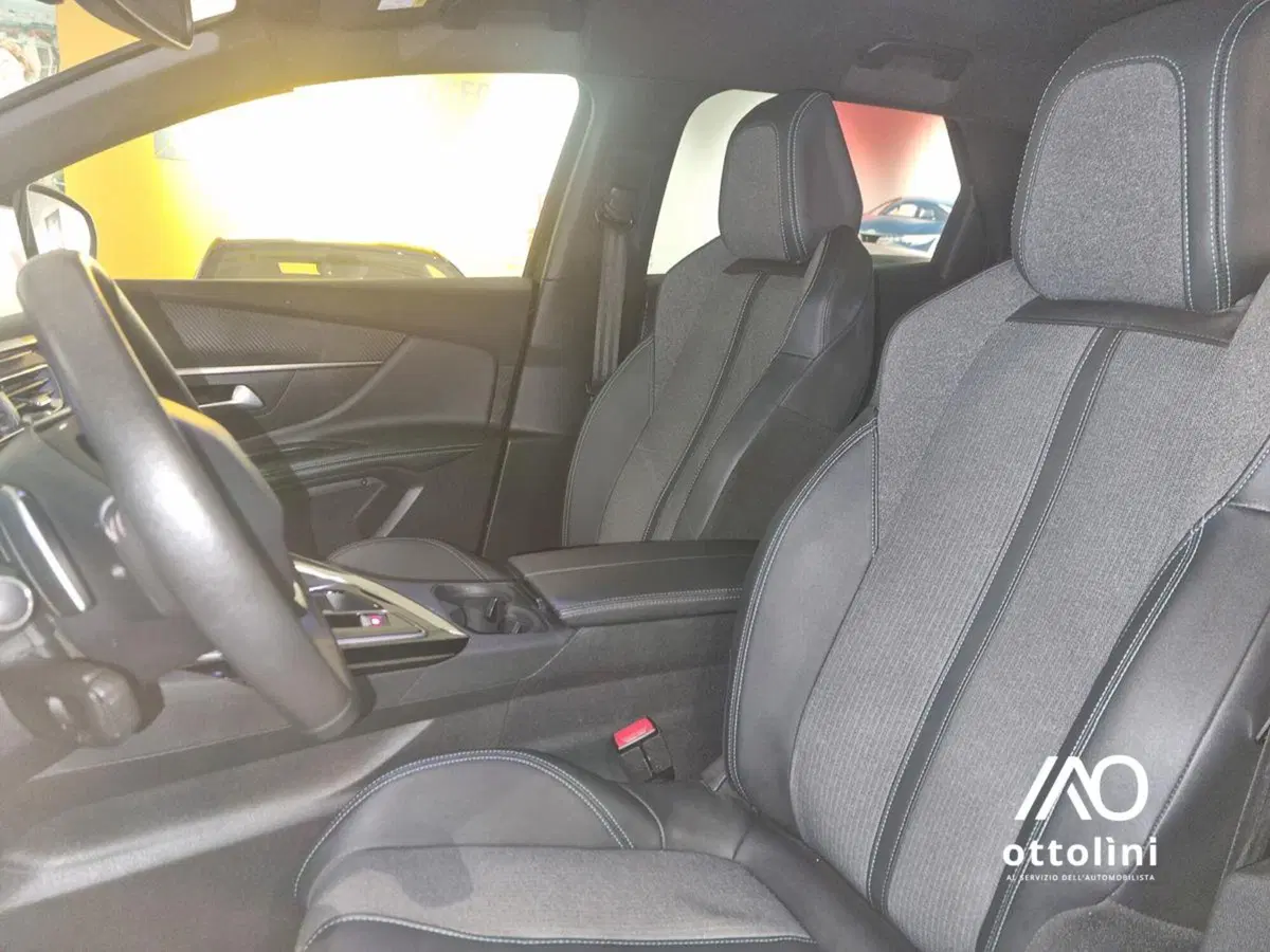 Peugeot 3008 usata a Cagliari (8)