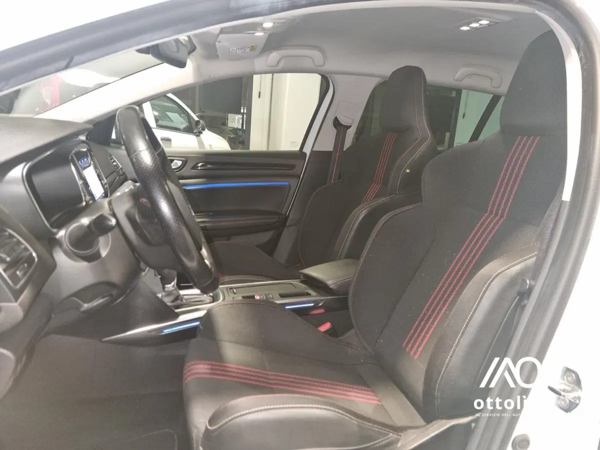 Renault Mégane Sporter usata a Cagliari (8)