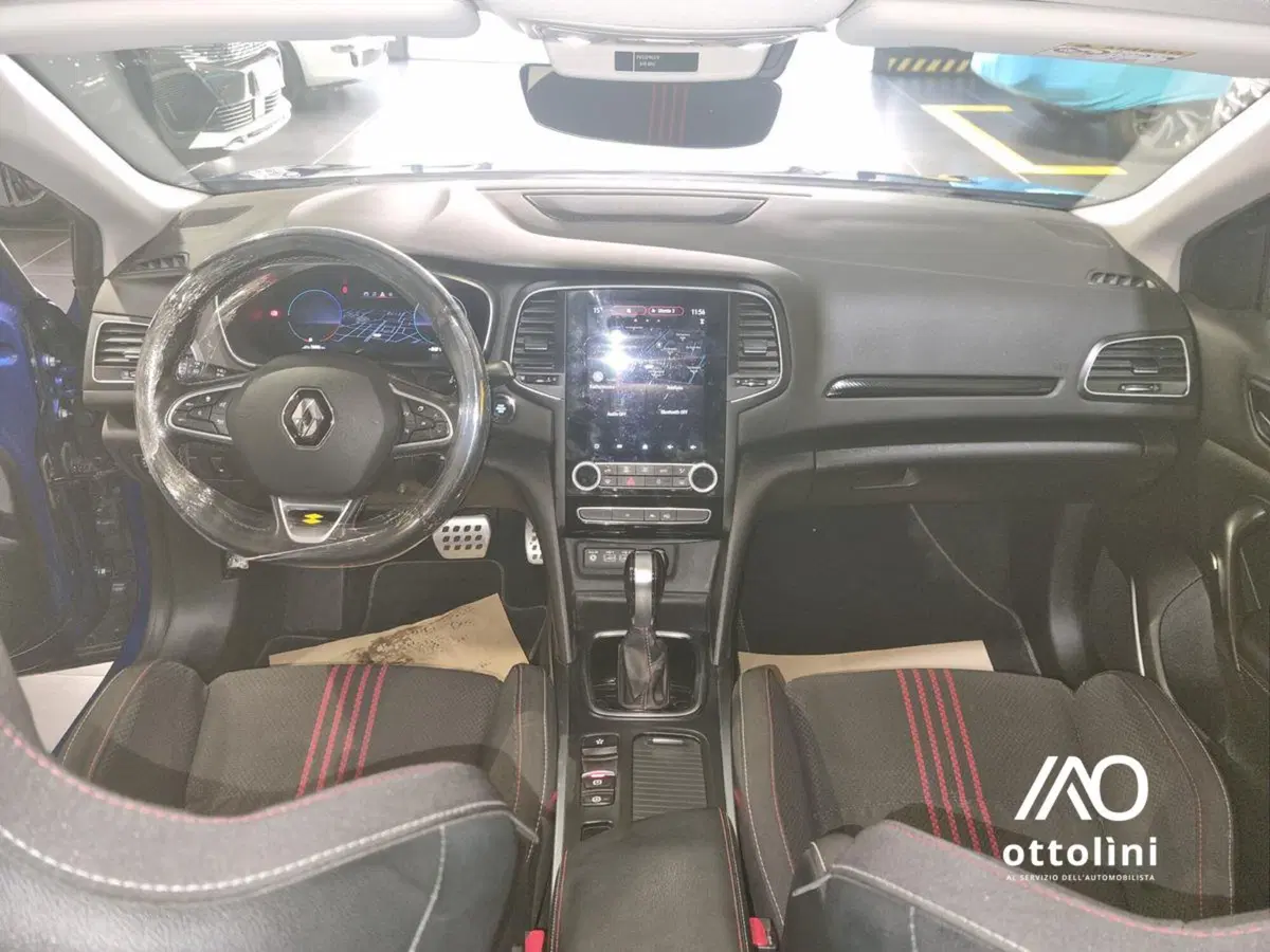 Renault Mégane Sporter usata a Cagliari (7)