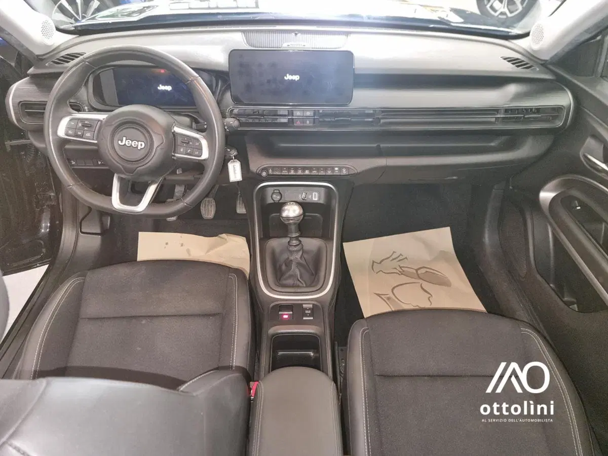 Jeep Avenger usata a Cagliari (7)