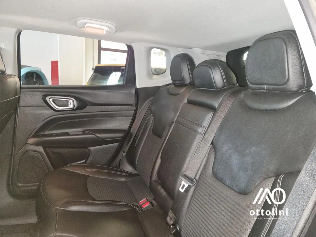 Jeep Compass usata a Cagliari (9)