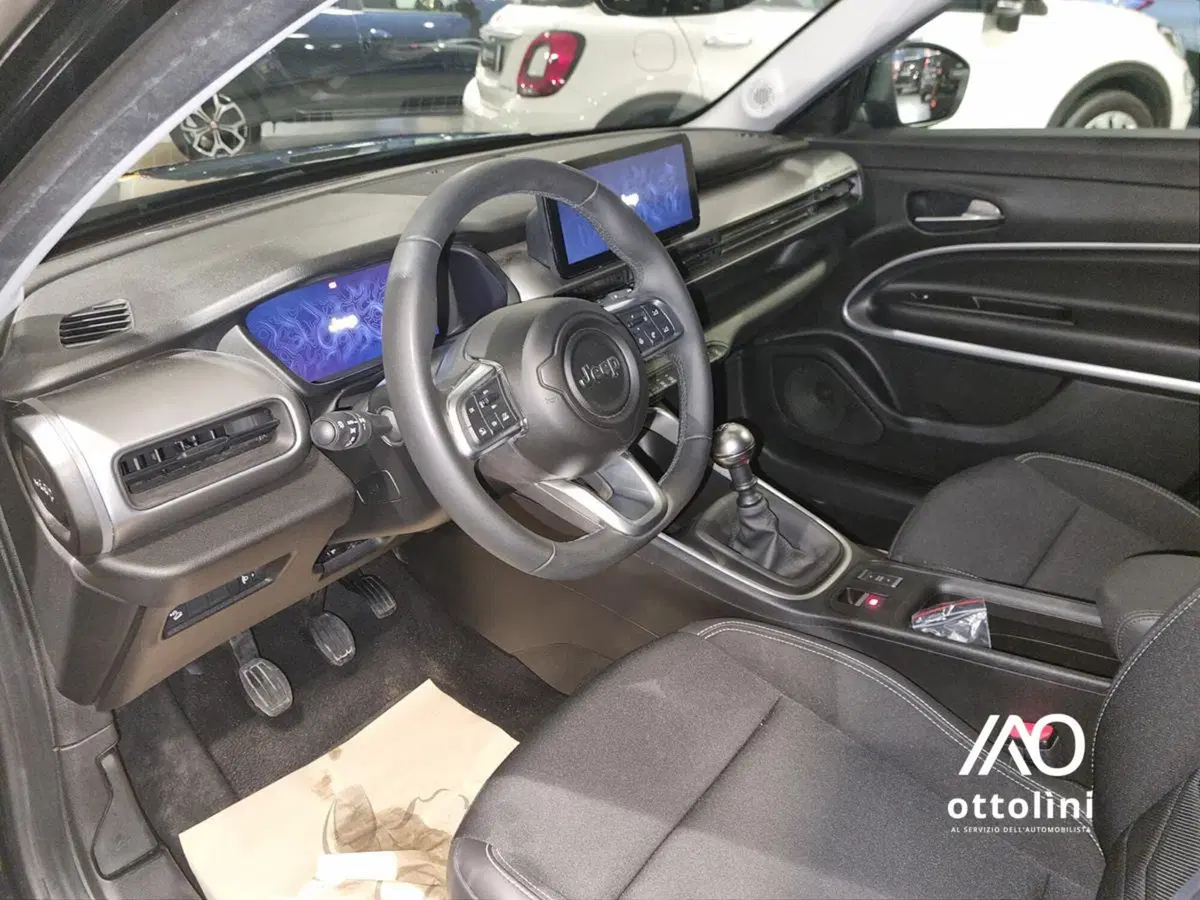 Jeep Avenger usata a Cagliari (6)