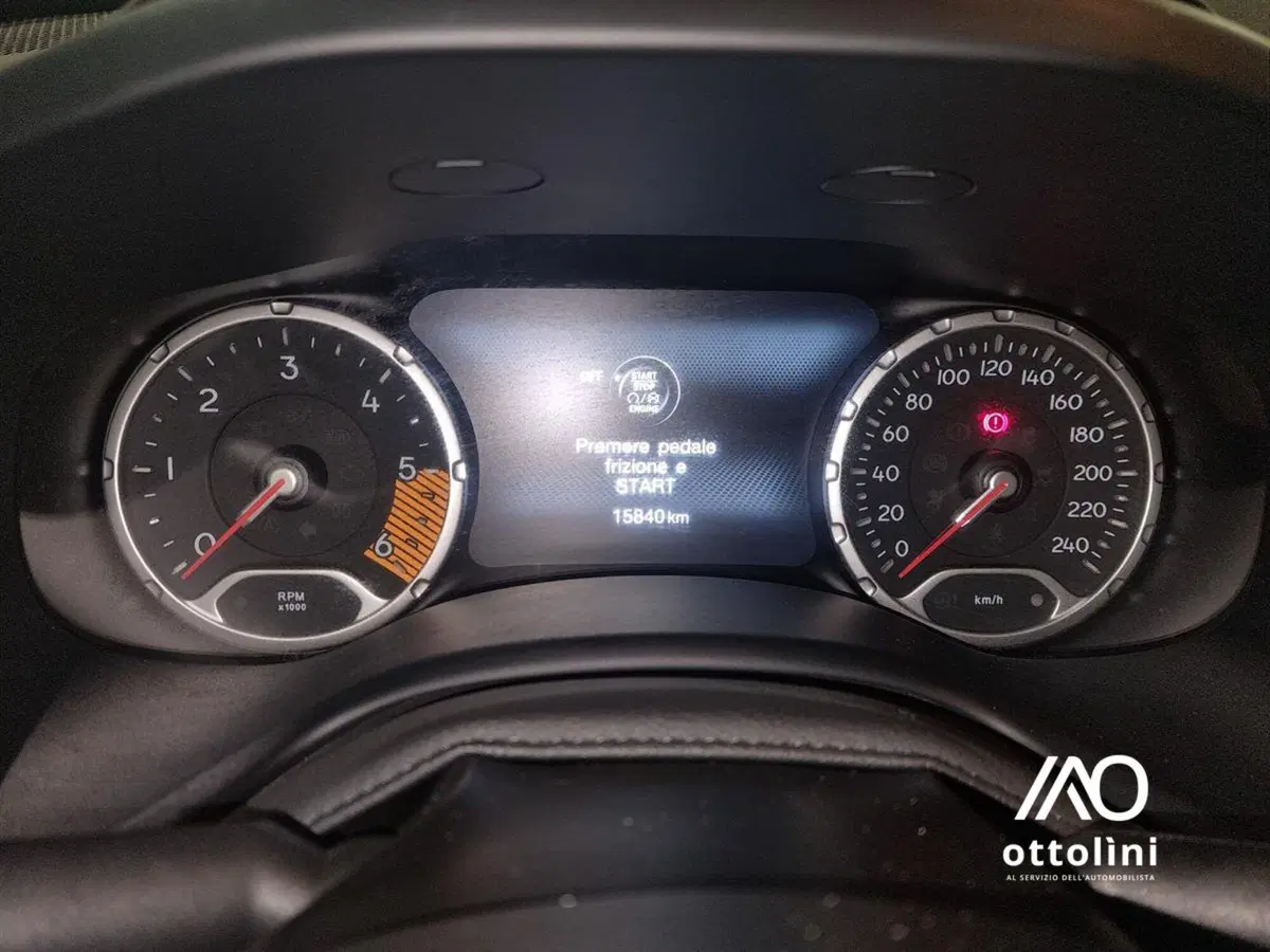 Jeep Renegade usata a Cagliari (10)