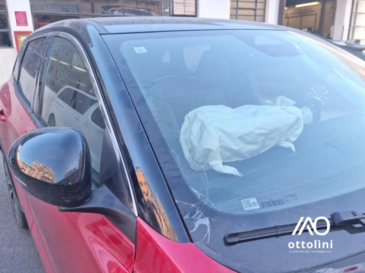 Renault Austral usata a Cagliari (12)