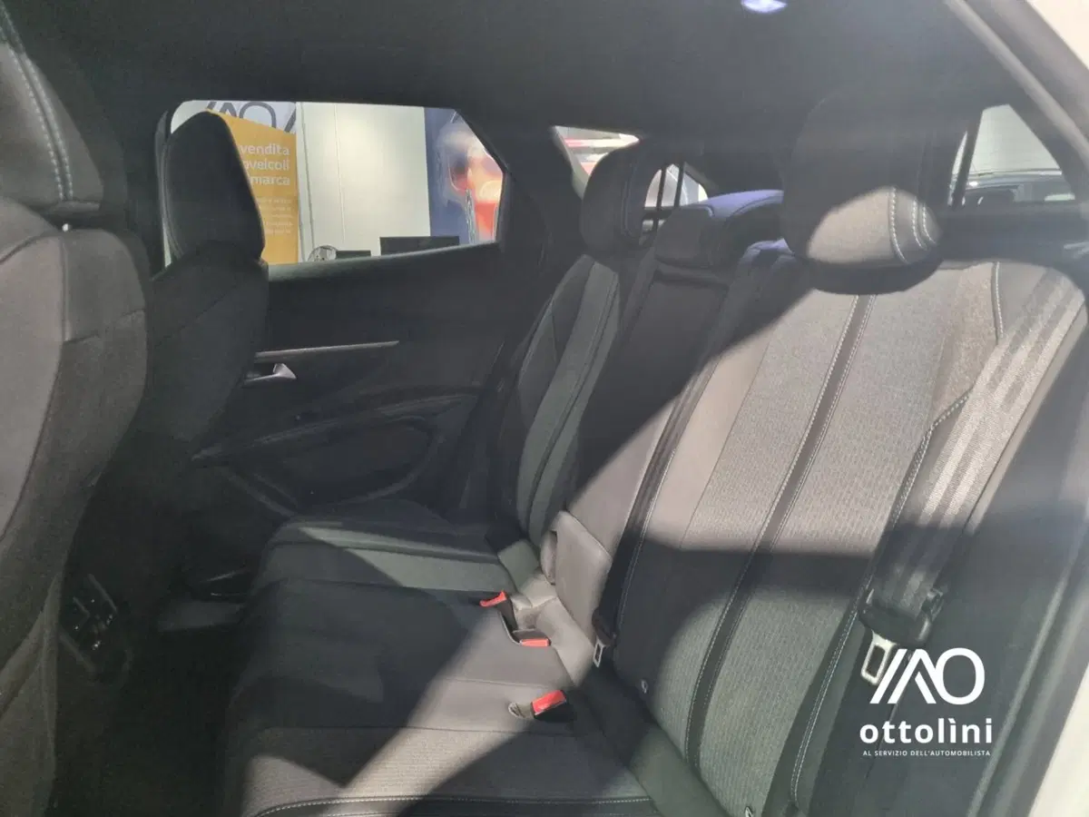 Peugeot 3008 usata a Cagliari (9)