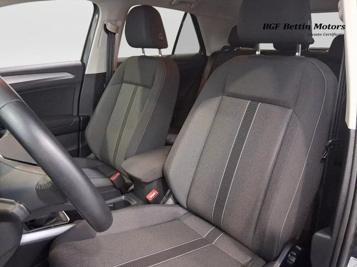 Volkswagen T-Roc usata a Padova (13)