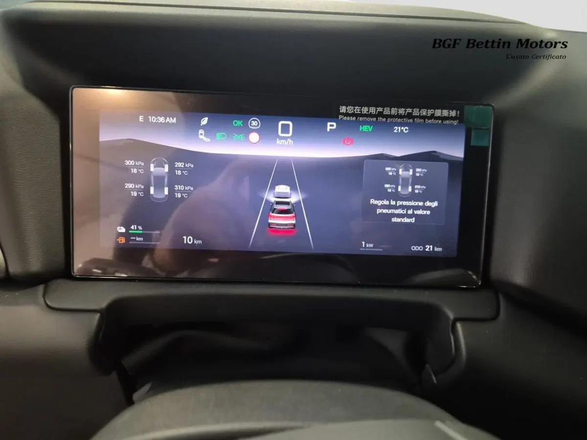 Byd Atto 2 DM-i nuova a Padova (12)