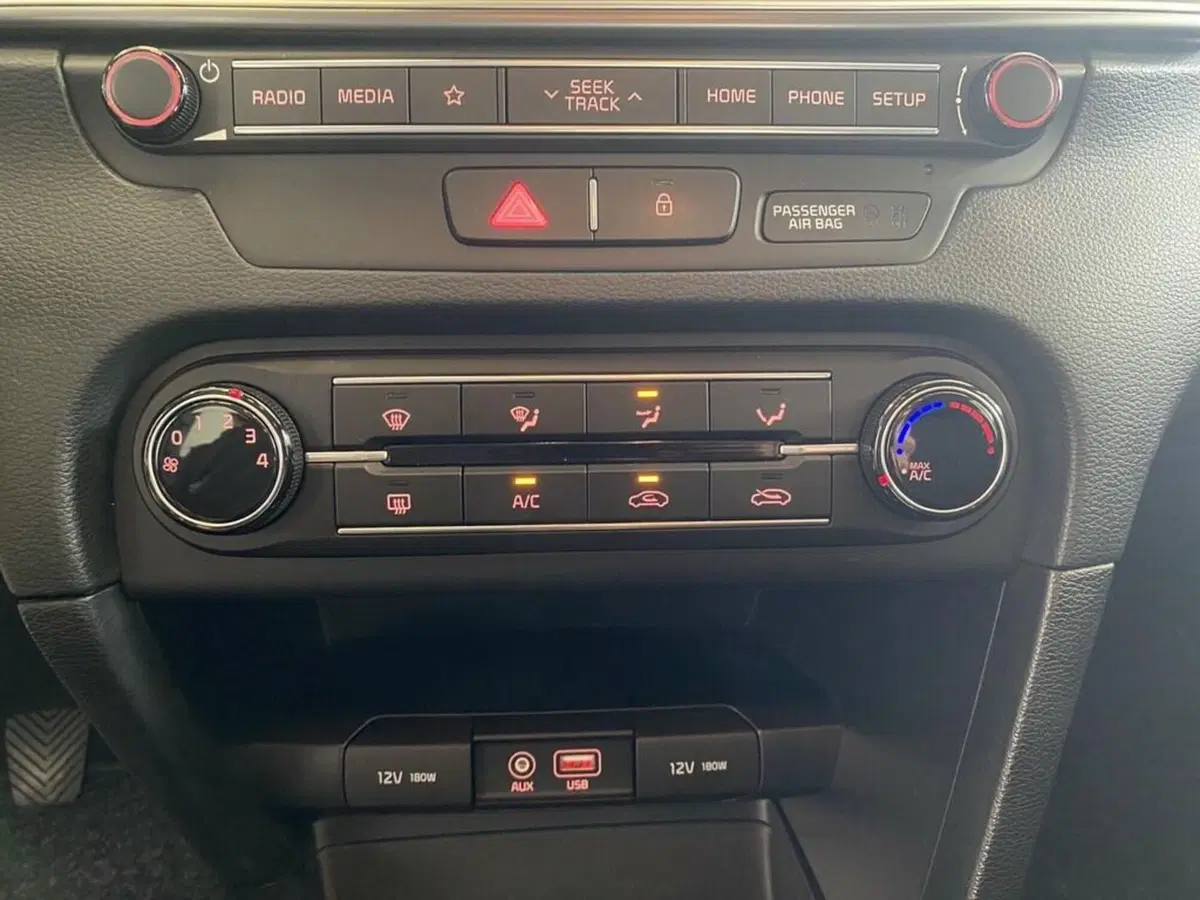 Kia Ceed usata a Torino (11)