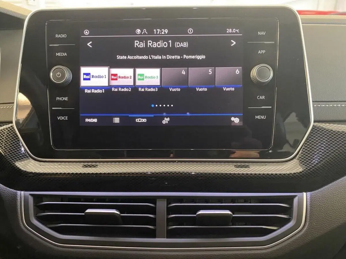 Volkswagen T-Cross usata a Torino (10)