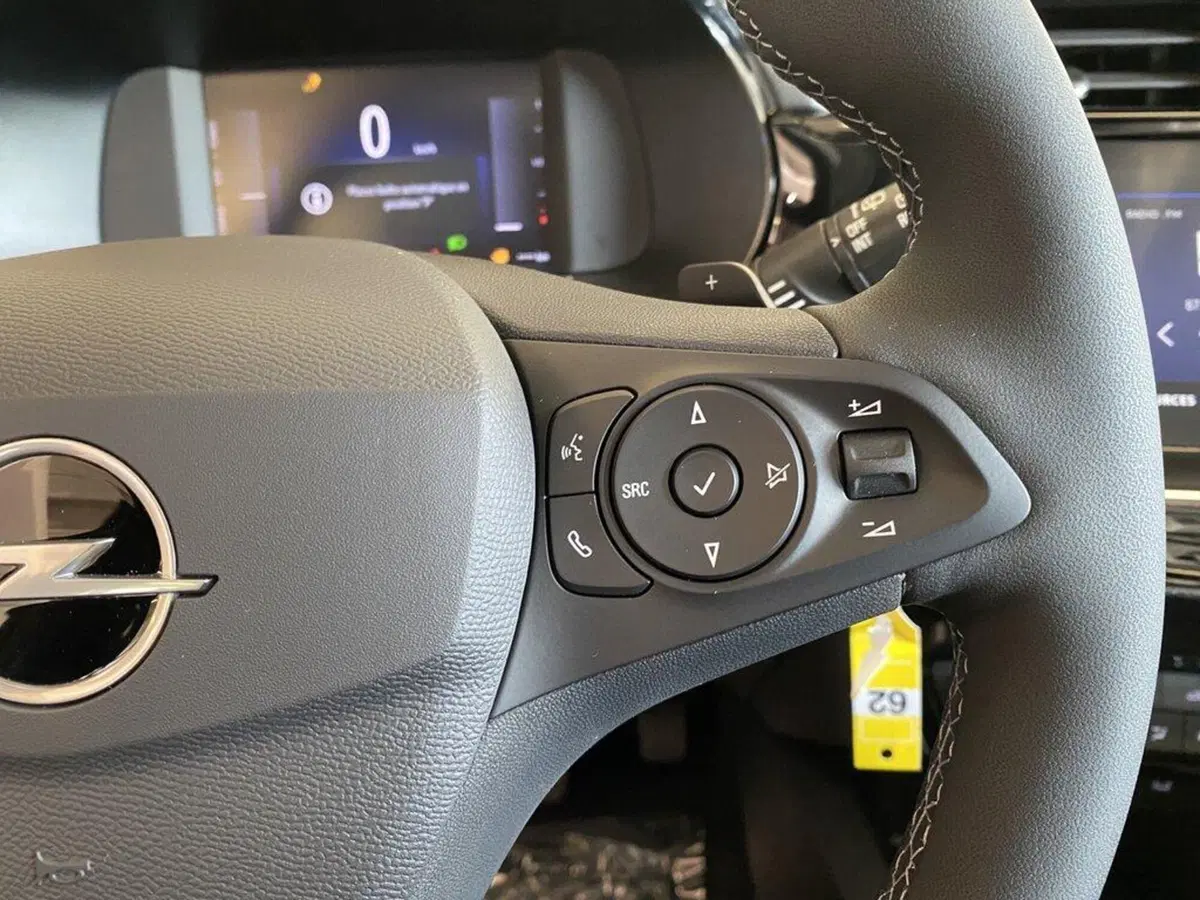 Opel Corsa nuova a Torino (14)