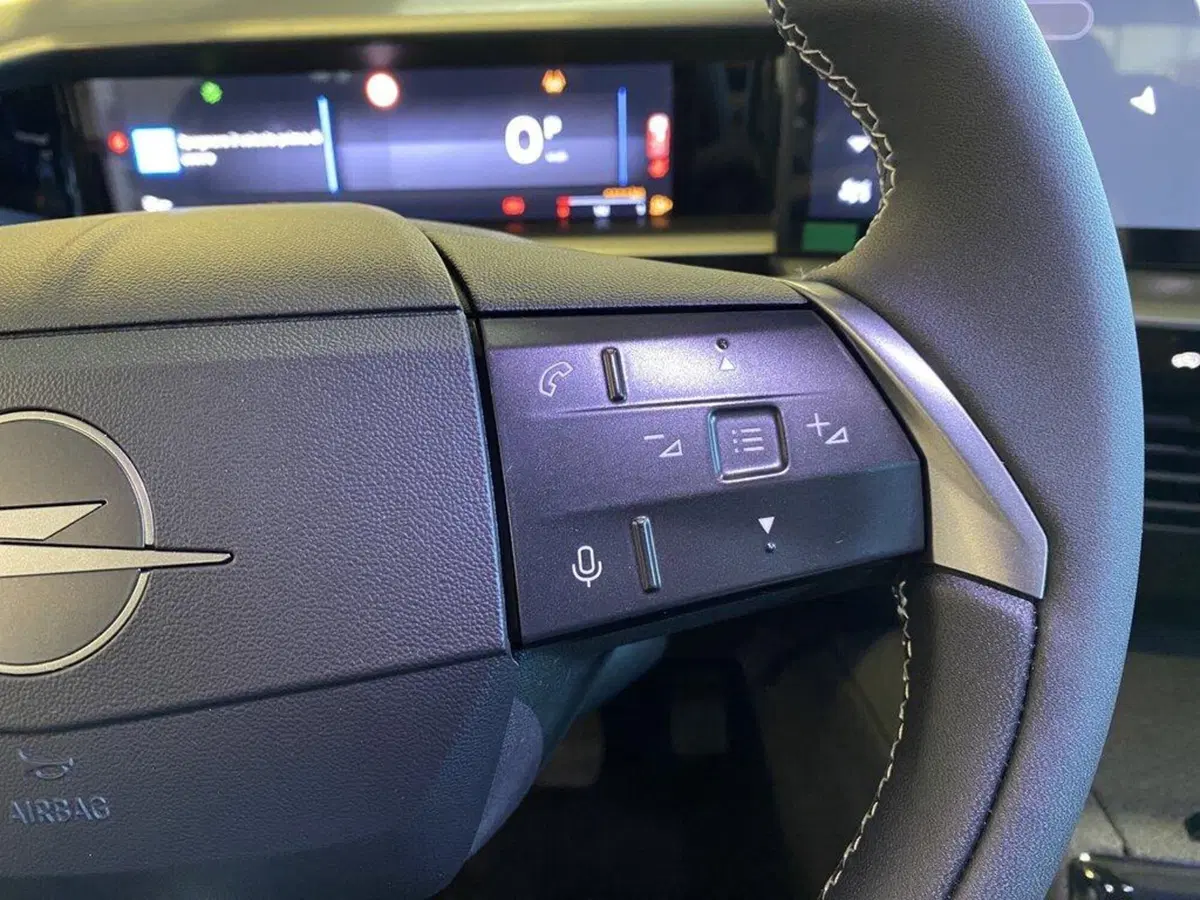 Opel Grandland nuova a Torino (14)