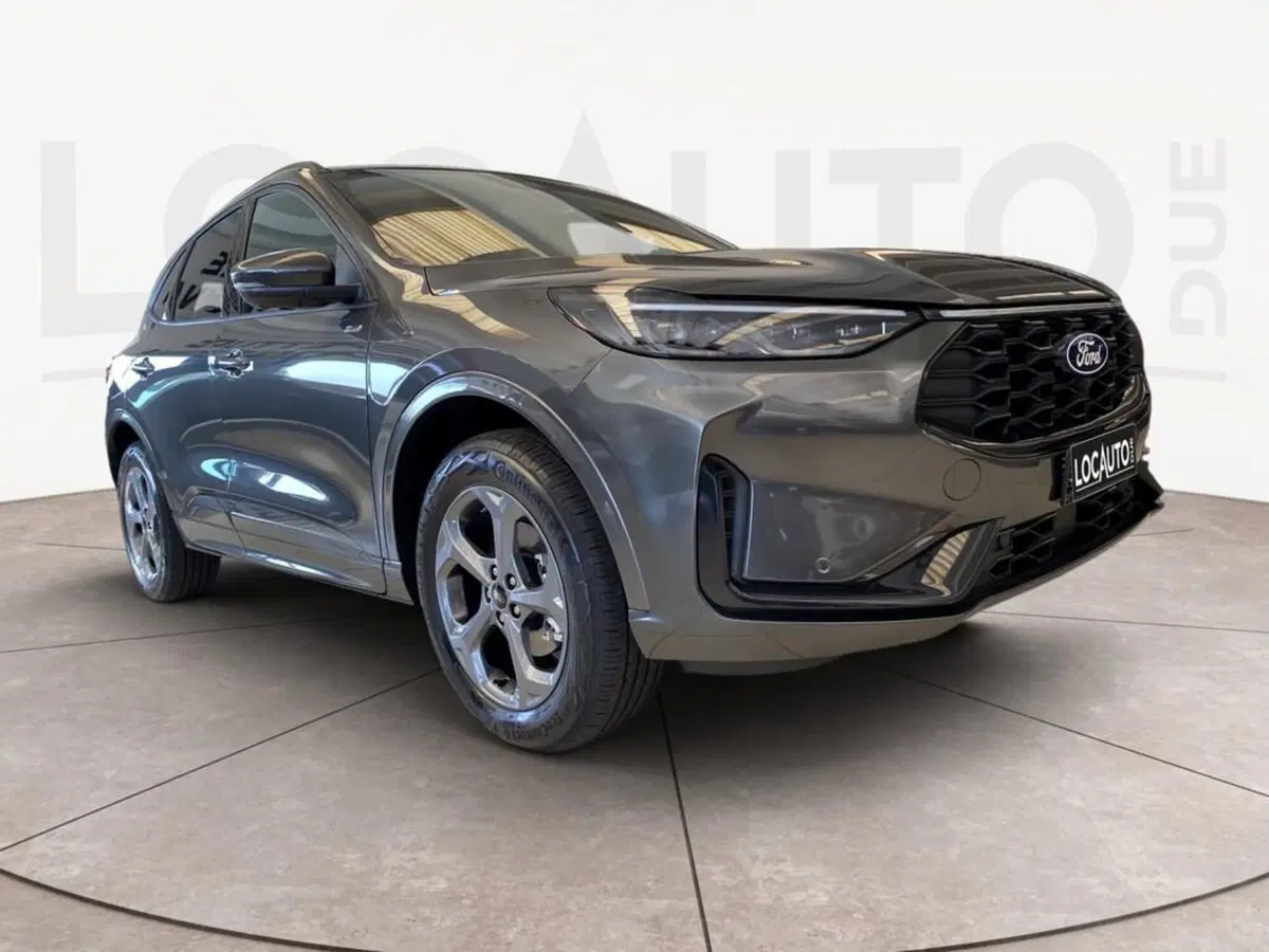 Ford Kuga nuova a Torino (3)