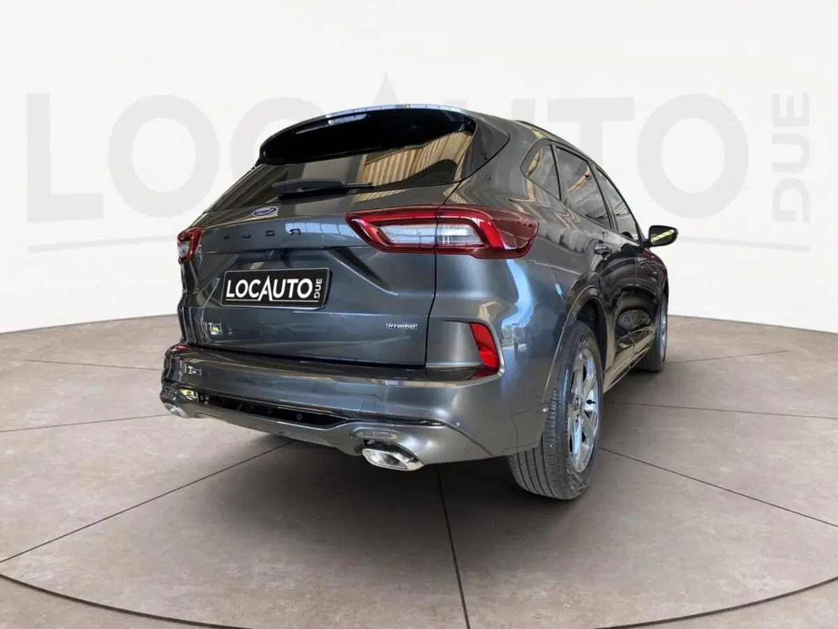 Ford Kuga nuova a Torino (4)