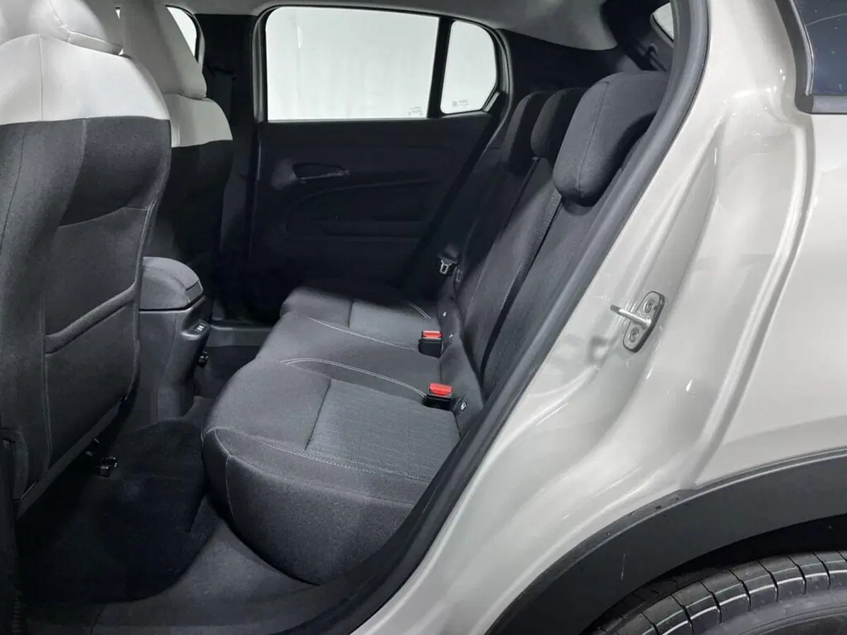 Fiat 600 nuova a Sondrio (11)
